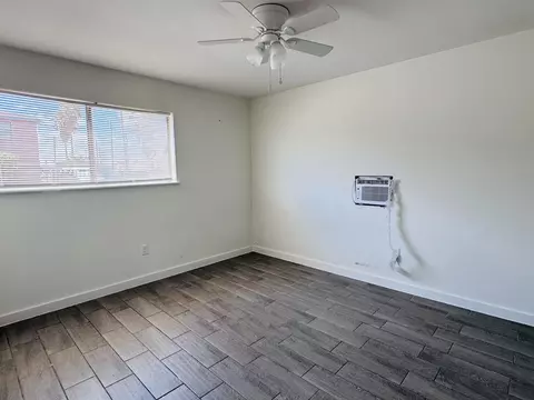 Bedroom - 1303 Eistetter St, Laredo, TX 78041 photo 2 of 2