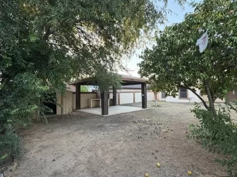Exterior - 805 Prancer Rd, Laredo, TX 78045 photo 5 of 9