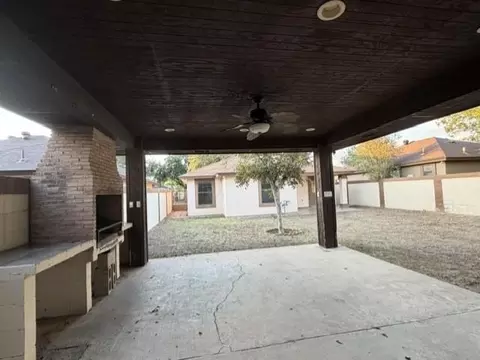 Exterior - 805 Prancer Rd, Laredo, TX 78045 photo 2 of 9
