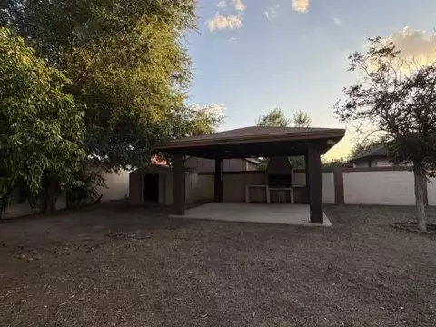 Exterior - 805 Prancer Rd, Laredo, TX 78045 photo 3 of 9