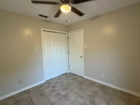 Bedroom - 805 Prancer Rd, Laredo, TX 78045 photo 3 of 3