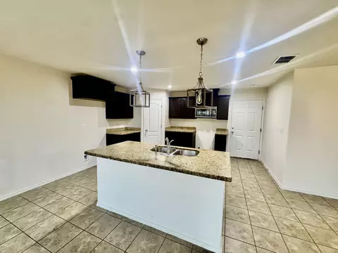 Kitchen - 6002 Narciso Dr, Laredo, TX 78046 photo 1 of 1
