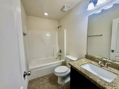 Bath - 6002 Narciso Dr, Laredo, TX 78046 photo 2 of 3