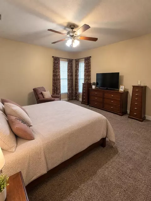 Bedroom - 305 Michoacan Loop, Laredo, TX 78045 photo 1 of 4