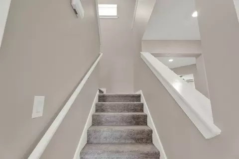 Entry Way - 1806 Sambar Lp, Laredo, TX 78045 photo 5 of 8