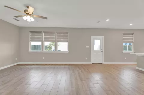 Living - 1806 Sambar Lp, Laredo, TX 78045 photo 1 of 2