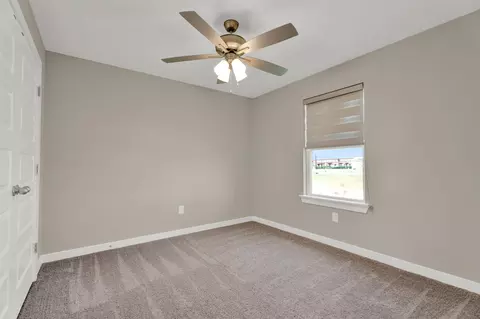 Bedroom - 1806 Sambar Lp, Laredo, TX 78045 photo 1 of 4