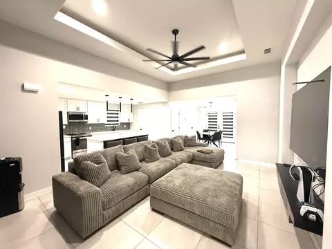 Living - 1604 Latigo Loop, Laredo, TX 78046 photo 1 of 3