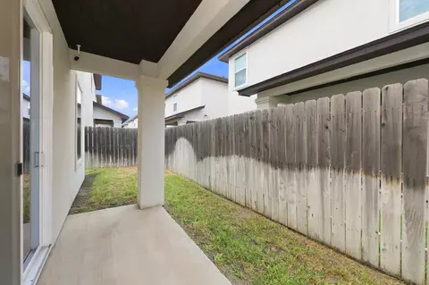 Exterior - 7915 Elka Lp, Laredo, TX 78045 photo 2 of 3