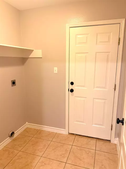 Other - 116 Knoll Ave, Laredo, TX 78045 photo 3 of 6