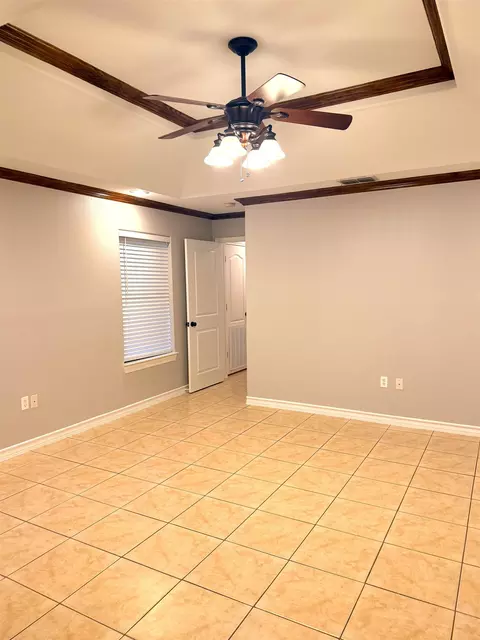 Bedroom - 116 Knoll Ave, Laredo, TX 78045 photo 1 of 2