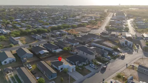 View/Area - 624 Rockrose Dr, Laredo, TX 78046 photo 2 of 2