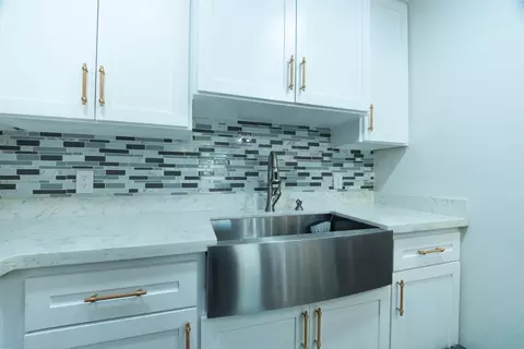 Kitchen - 624 Rockrose Dr, Laredo, TX 78046 photo 2 of 5