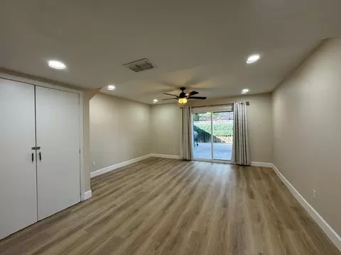 Living - 1300 Hillside Rd #8, Laredo, TX 78041 photo 3 of 10