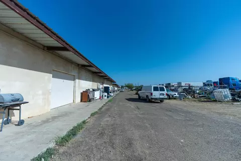 5511 E Saunders St, Laredo, TX 78043 photo 4