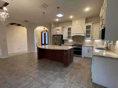 Kitchen - 115 Calma Dr, Laredo, TX 78045 photo 2 of 3