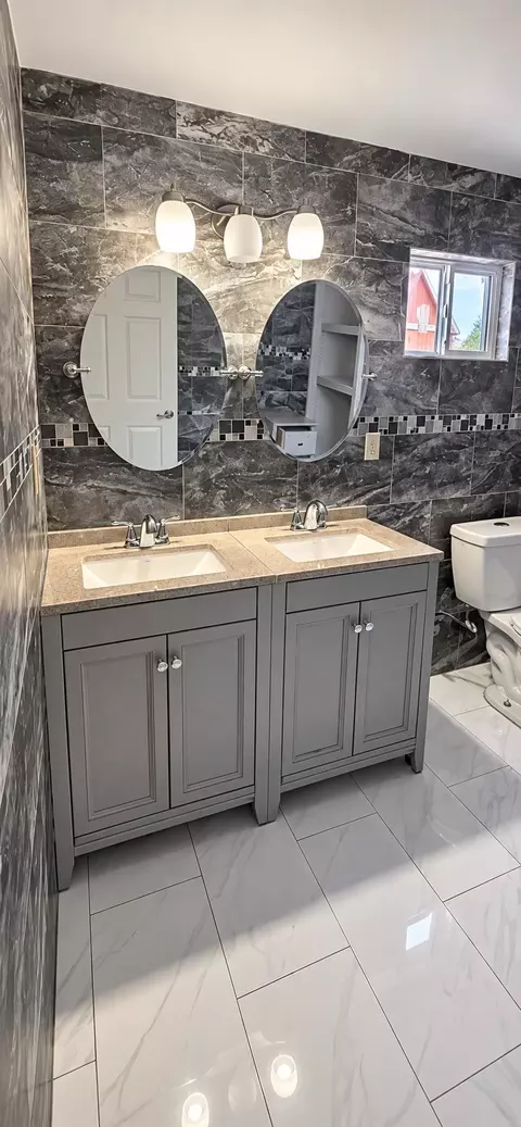 Bath - 4121 Marcy, Laredo, TX 78046 photo 4 of 8