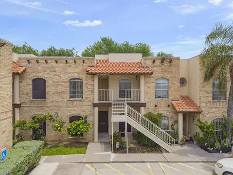 1401 Gustavus St #24, Laredo, TX 78040