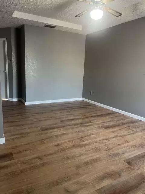 Living - 4102 Eagle Pass Ave #3, Laredo, TX 78040 photo 3 of 4