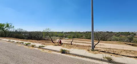 431 Riverview Dr, Laredo, TX 78046 photo 13