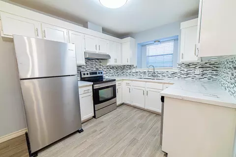 Kitchen - 8655 Northridge Lp, Laredo, TX 78045 photo 3 of 5