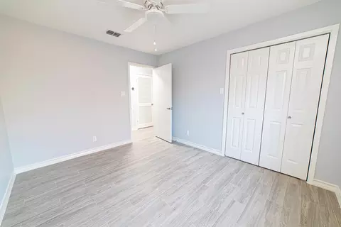 Bedroom - 8655 Northridge Lp, Laredo, TX 78045 photo 5 of 6
