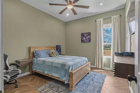 Bedroom - 275 Jefferies Rd, Laredo, TX 78045 photo 3 of 5