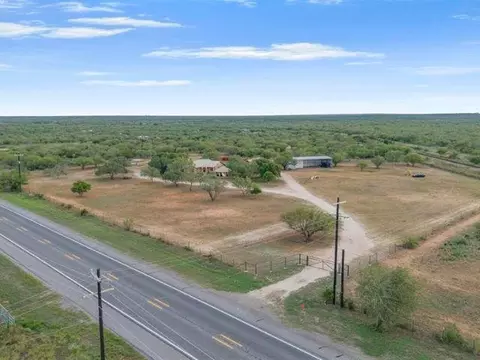 25577 Sh 359, Bruni, TX 78344