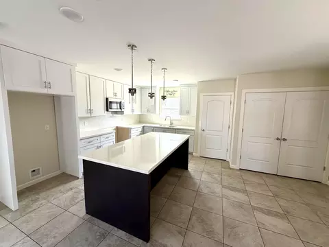 Kitchen - 5519 Conroe St, Laredo, TX 78046 photo 1 of 2