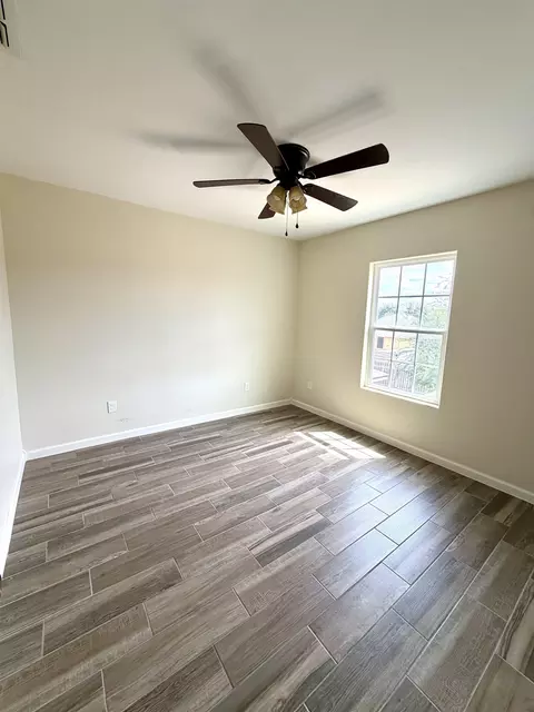 Bedroom - 5519 Conroe St, Laredo, TX 78046 photo 2 of 2