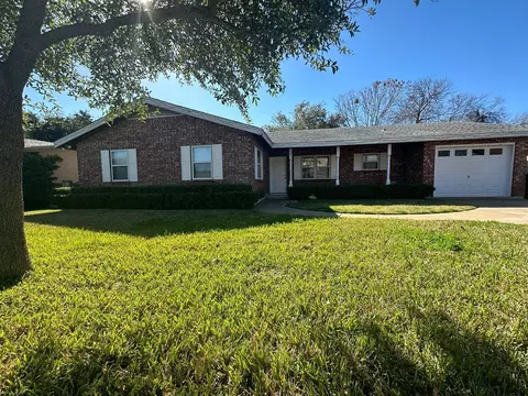 2315 Guerrero St, Laredo, TX 78043