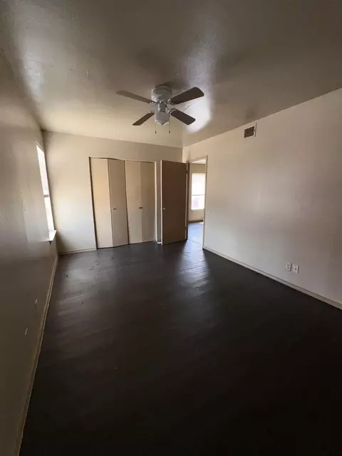 Bedroom - 2219 E Travis St, Laredo, TX 78041 photo 2 of 2