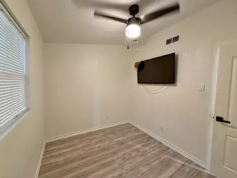 Bedroom - 1907 Plum St, Laredo, TX 78043 photo 3 of 5