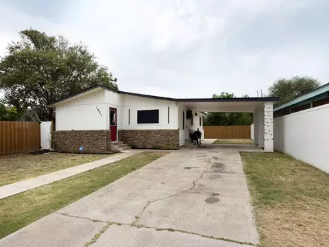 Exterior - 1907 Plum St, Laredo, TX 78043 photo 2 of 2