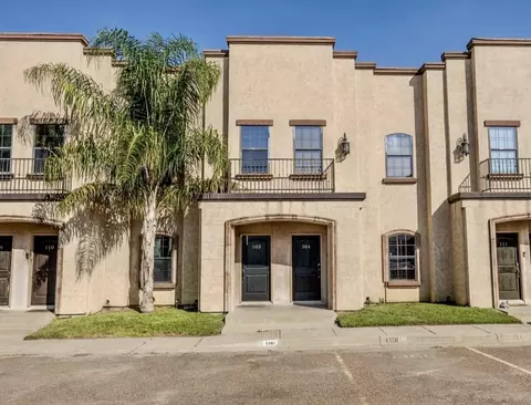8216 Casa Verde Rd #A103, Laredo, TX 78041