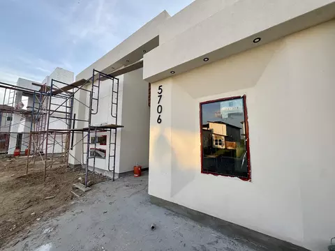 5706 Lone Star Loop, Laredo, TX 78046 photo 5