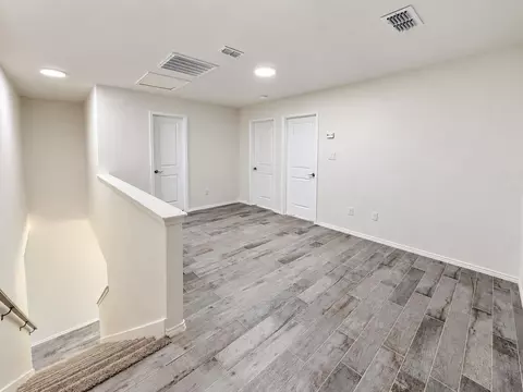Entry Way - 808 Monasterio Dr, Laredo, TX 78046 photo 2 of 3