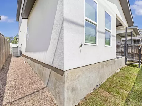Exterior - 417 Deer Path Loop, Laredo, TX 78045 photo 6 of 6