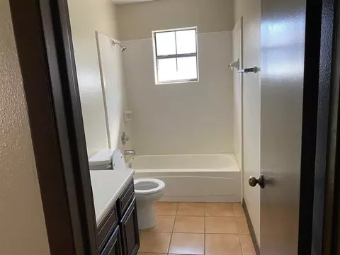 Bath - 8617 Northridge Lp, Laredo, TX 78041 photo 1 of 1