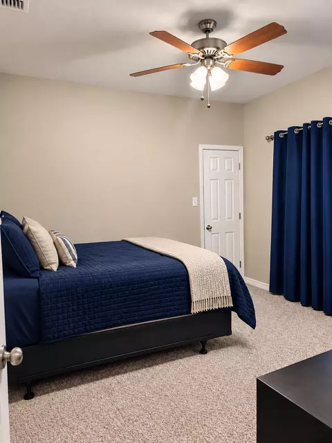 Bedroom - 109 Pacifico Dr, Laredo, TX 78045 photo 2 of 5