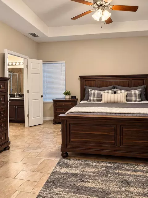 Bedroom - 109 Pacifico Dr, Laredo, TX 78045 photo 5 of 5