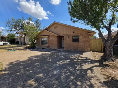 1703 Violeta Ct, Laredo, TX 78041