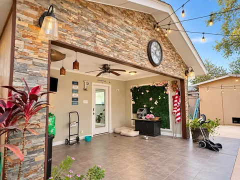 Exterior - 606 Sunridge Lp, Laredo, TX 78041 photo 3 of 4