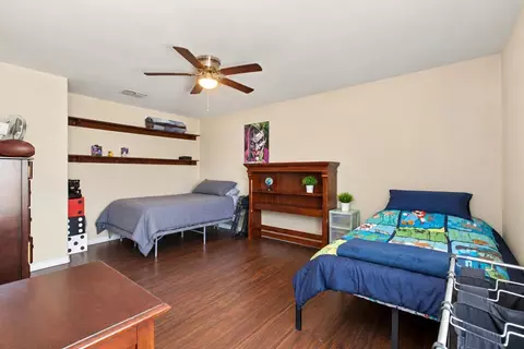 Bedroom - 301 Ladera Dr, Laredo, TX 78045 photo 4 of 5