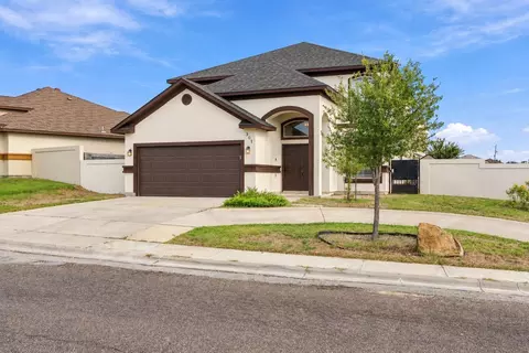 Exterior - 301 Ladera Dr, Laredo, TX 78045 photo 2 of 8