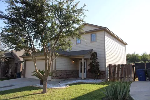 Exterior - 405 Almeja Dr, Laredo, TX 78043 photo 2 of 5