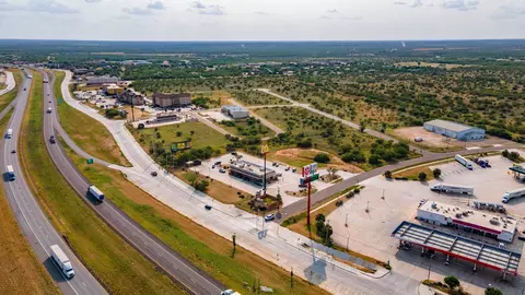 Ih 35 Frontage, Cotulla, TX 78014 photo 14
