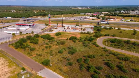 Ih 35 Frontage, Cotulla, TX 78014 photo 7