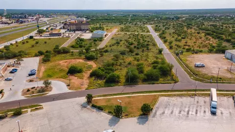 Ih 35 Frontage, Cotulla, TX 78014 photo 4