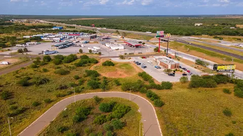 Ih 35 Frontage, Cotulla, TX 78014 photo 8